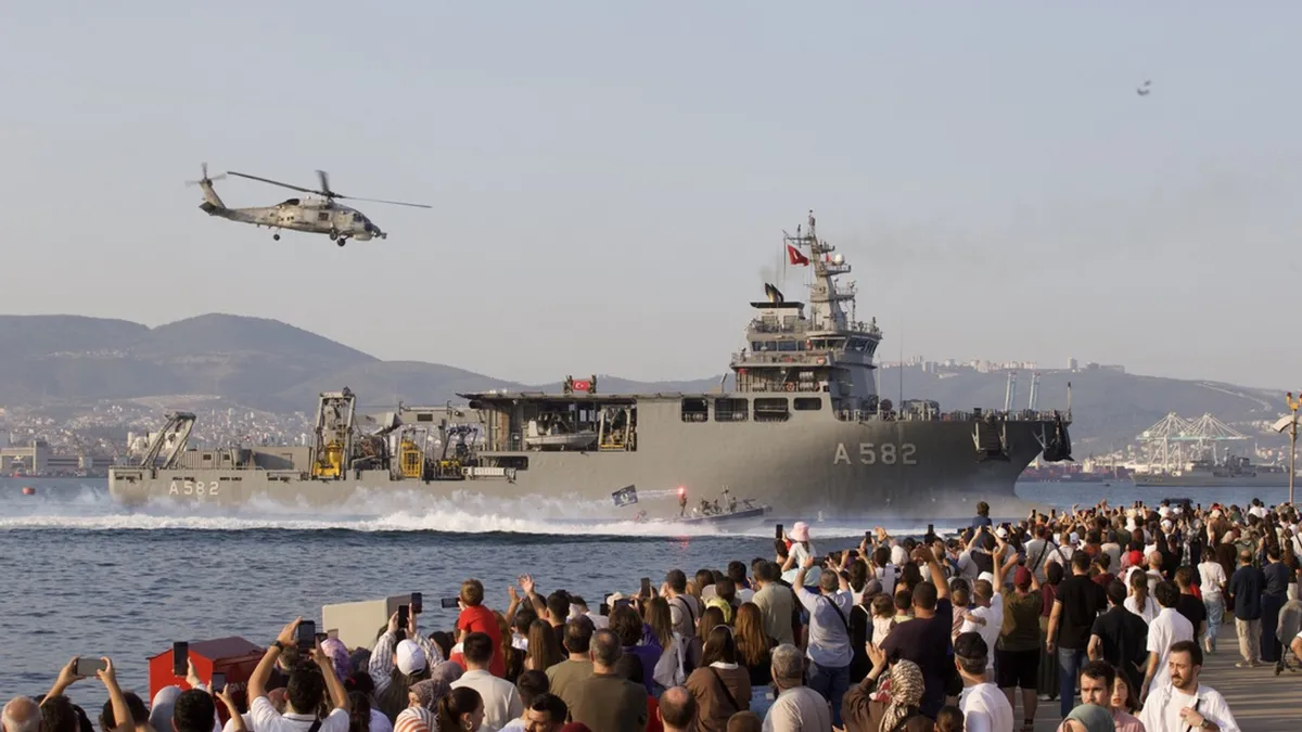 TEKNOFEST Mavi Vatan Üçüncü Gününde Gölcük'te Rekor Katılım