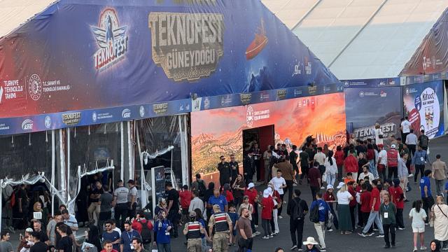 TEKNOFEST Güneydoğu'da İkinci Gün: Hava Gösterileri ve Teknoloji Rüzgarı