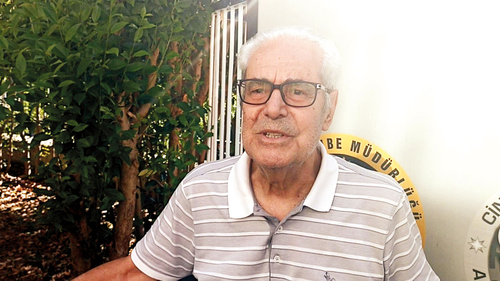 Telefonda polis diyerek 83 yaşındaki adamın 1758 altınını çaldılar