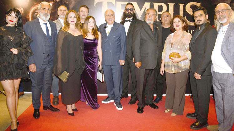 Tempus Filminde Zamanda Yolculuk: Vizyon Günü Heyecanı