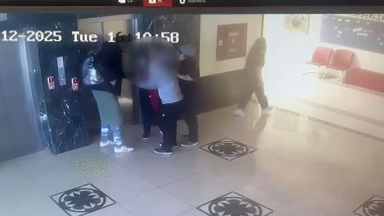Teneffüste kapı kolu dehşeti: Öğrenci ölümden döndü, aile suç duyurusunda