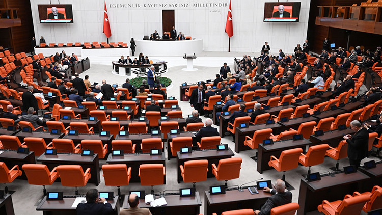 Terörsüz Türkiye Yolunda AK Parti'den Kritik Adım: Çerçeve Kanun Teklifi Meclis'te