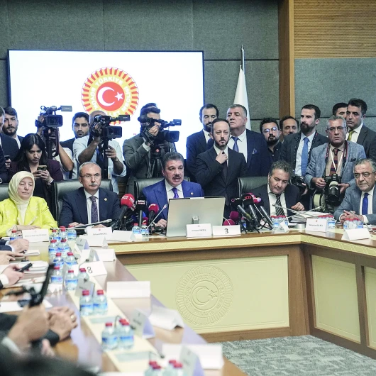 Terörsüz Türkiye Yasa Teklifi 17 Saatlik Maraton Sonrası Kabul Edildi