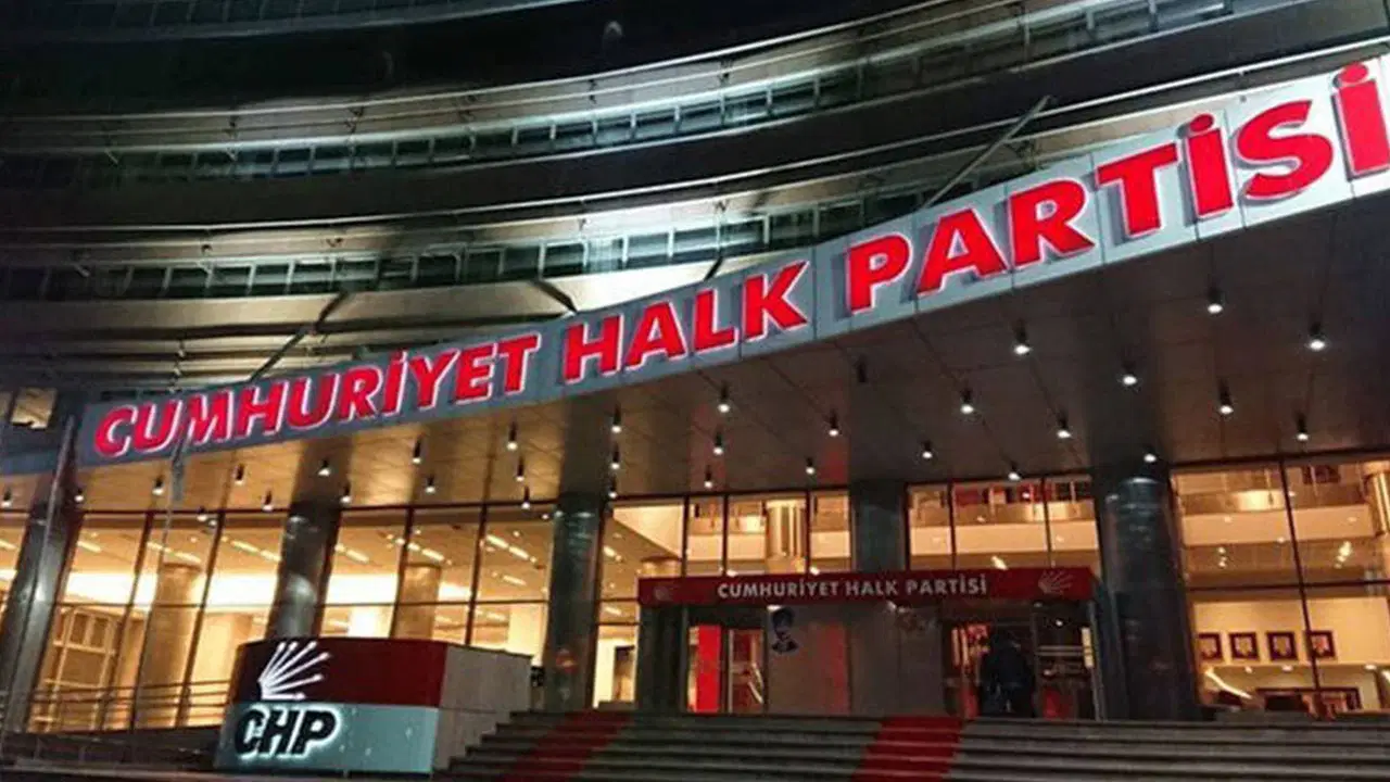 Tez-Koop-İş'ten CHP'ye işten çıkarmalar tepkisi: Aileler açlığa mahkum edildi