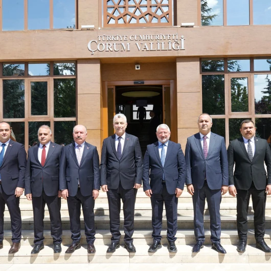 Ticaret Bakanı Bolat Çorum'da Temaslarda Bulundu