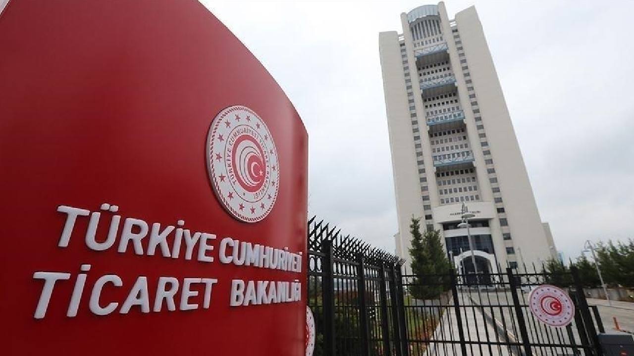 Ticaret Bakanlığı'ndan vize aracılık şirketlerine ceza