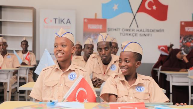 TİKA, 15 Temmuz Darbe Girişimi Kapsamında 177 Projeyi Hayata Geçirdi