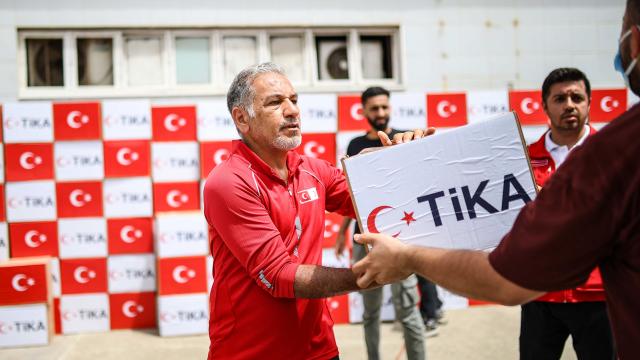 TİKA Venezuela'ya 1000 Paket İnsani Yardım Gönderdi