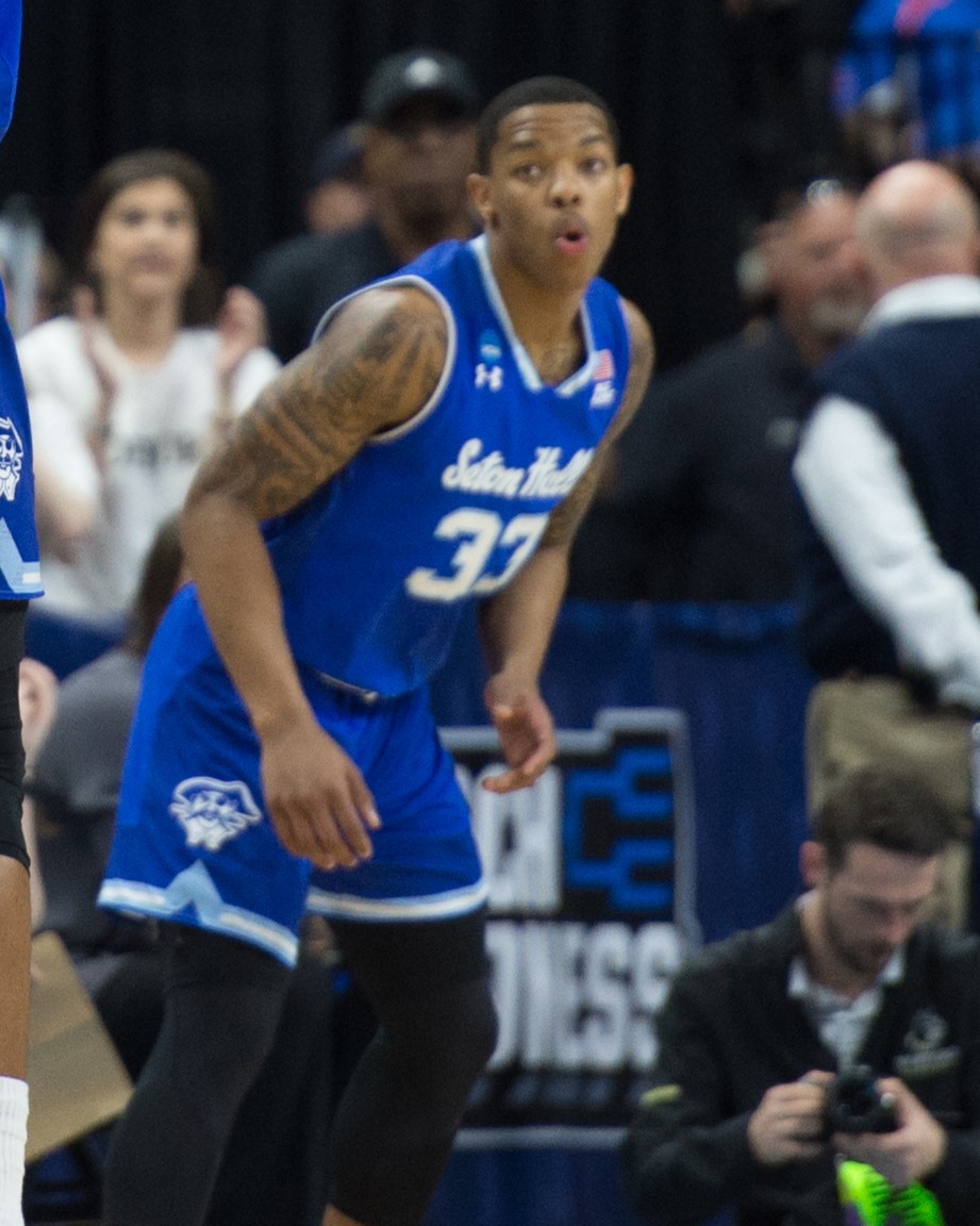 TOFAŞ, ABD'li Basketbolcu Shavar Reynolds'ı Transfer Etti