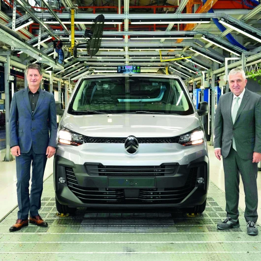 Stellantis Üretiminde Tofaş Başrole Yükseliyor: Bursa'ya 500 Bin Kapasite