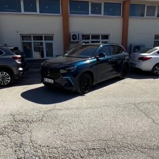 TOGG Sürücüsünden Otomatik Park Çıkışı: Sosyal Medyada Olay Oldu