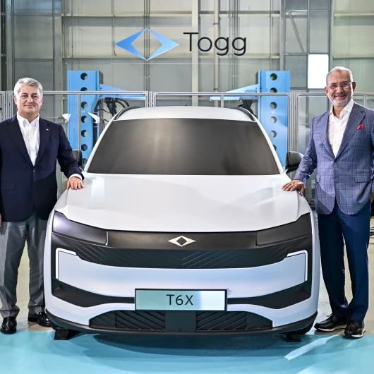 Togg'un Yeni Modeli T6X Tanıtıldı: Fiyatı ve Özellikleriyle Dikkat Çekiyor