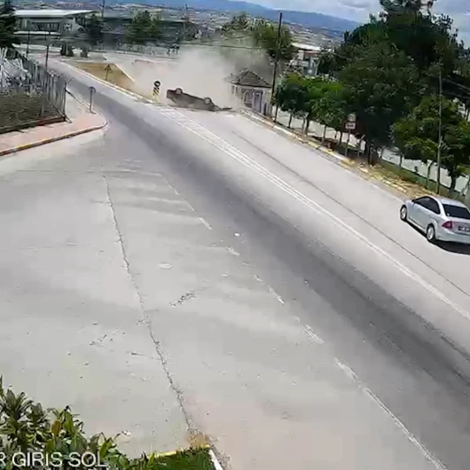 Tokat Erbaa'da Feci Kaza: Otomobil Direğe Çarpıp Takla Attı