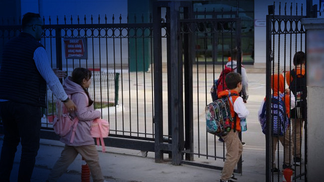 Tokat'ta Kusma ve Bulantı Salgını: Okullar Dezenfeksiyon Sonrası Açıldı