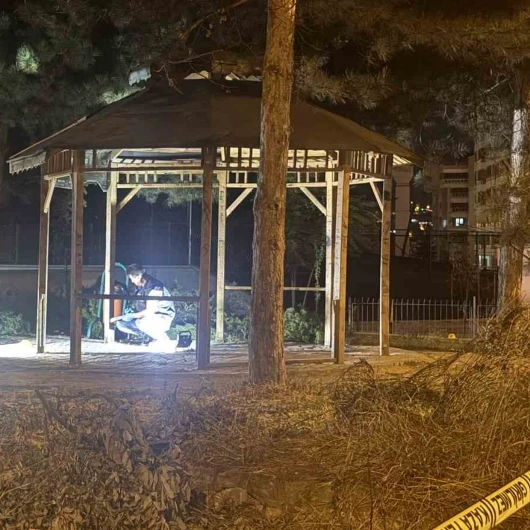 Tokat'ta Okul Bahçesinde Hırka Krizi Kanlı Bitti: 1 Yaralı
