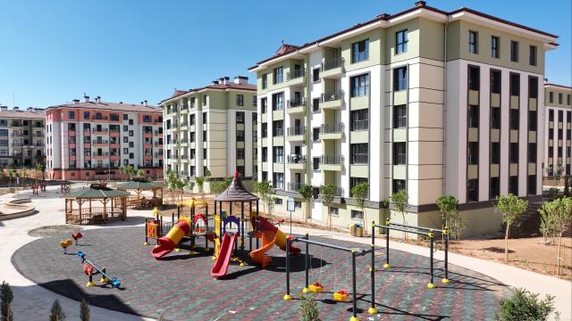 TOKİ'de Yüzde 25 İndirim Kampanyası Başladı: Borcunu Peşin Ödeyen Tapusunu Alacak