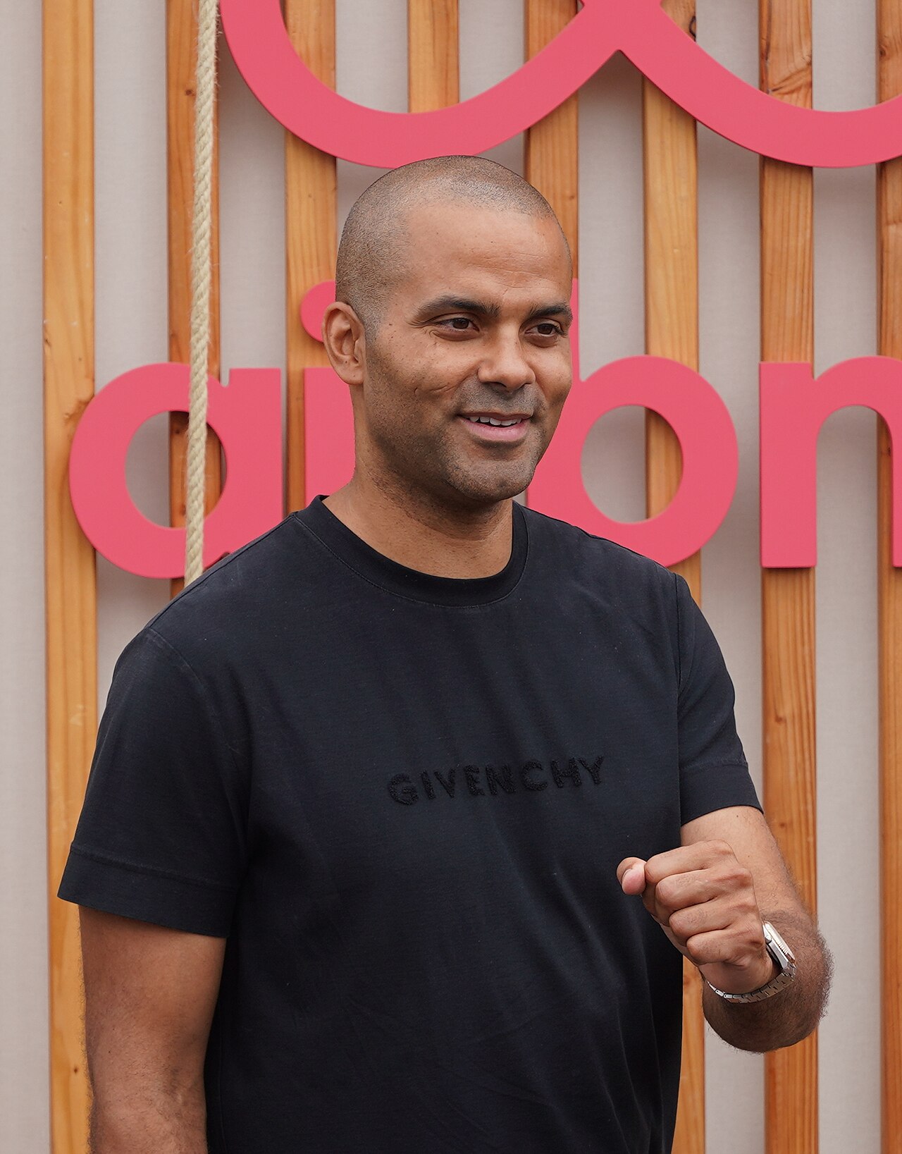 Tony Parker İstanbul'da Genç Yeteneklerle Buluşuyor