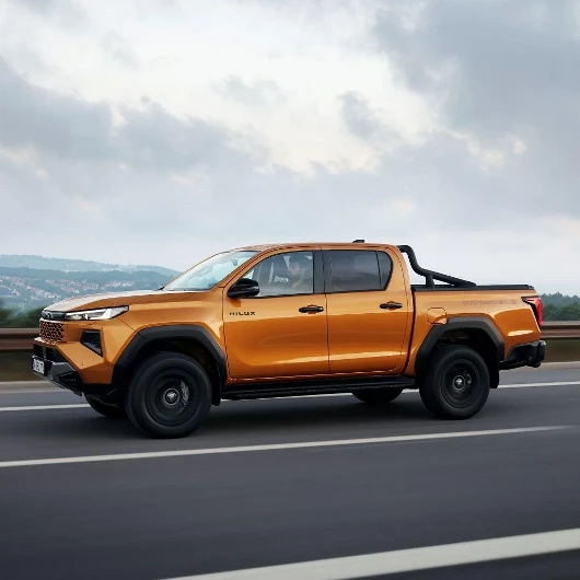 Toyota Hilux Yenilendi: İşte Türkiye Fiyatı ve Özellikleri