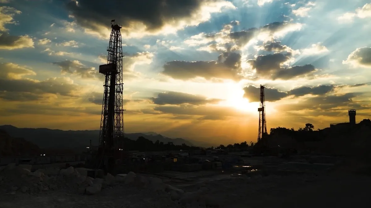 TPAO, Kerkük'te BP'nin Petrol Hissesini Aldı