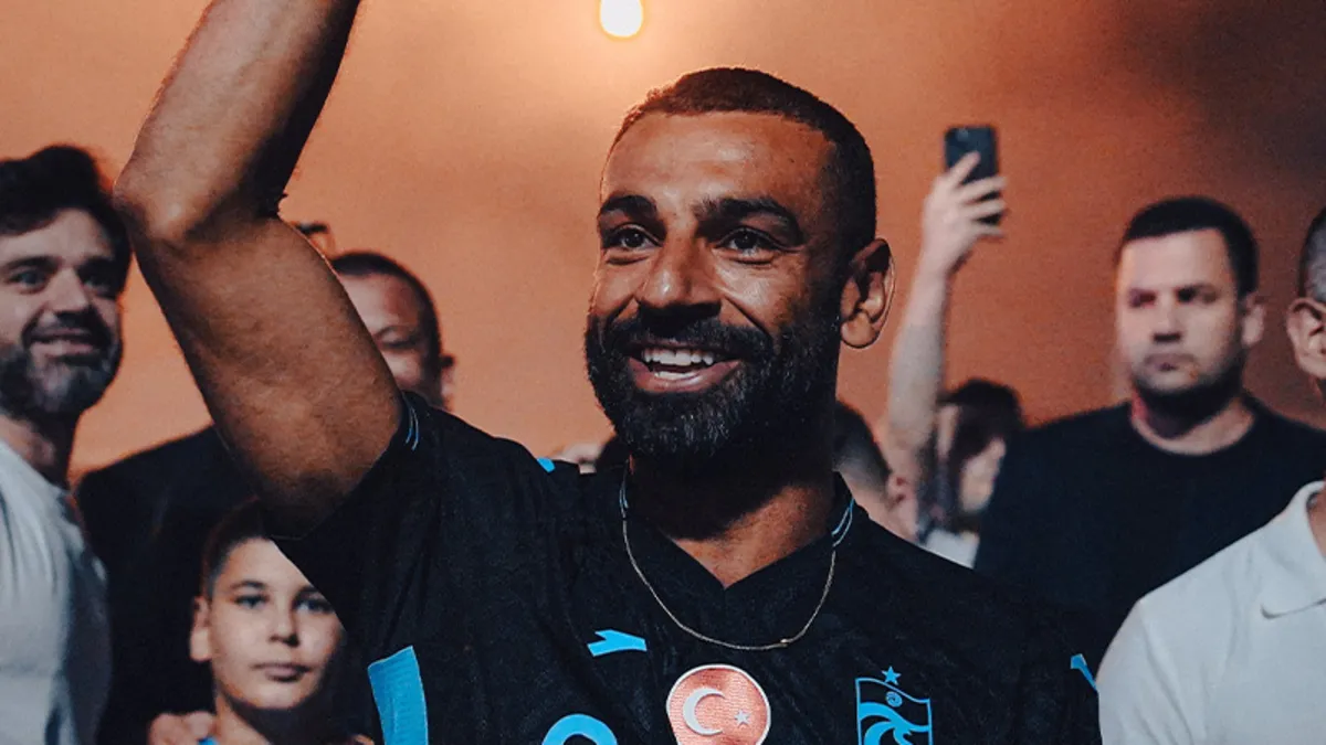 Trabzon'da Mohamed Salah'a Tarihi Karşılama: Şaşkınlık Hakim Oldu
