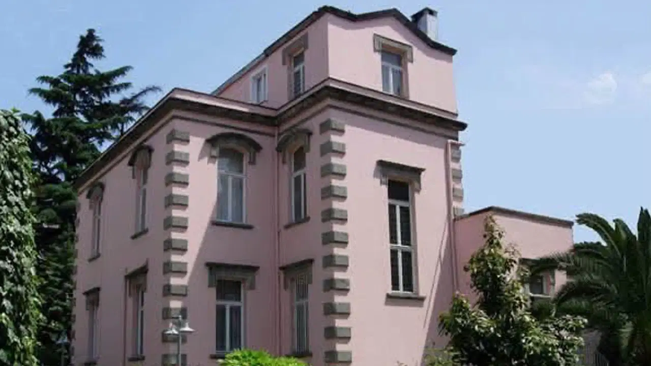 Trabzon Sanatevi binasını boşaltma kararı tartışma yarattı