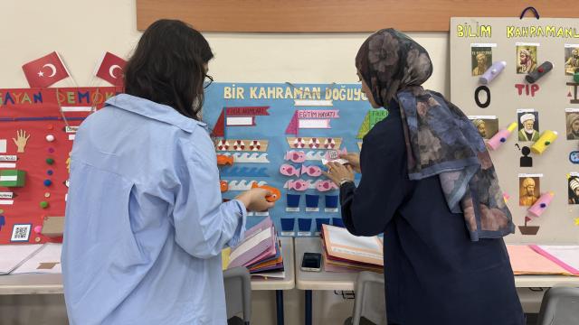Trabzon Üniversiteli Gençlerden Görme Engelli Öğrencilere Özel Tasarım Panolar