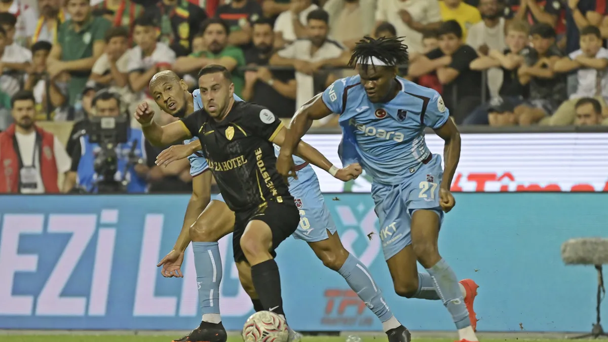 Trabzonspor Diyarbakır'da 90+3'te Yıkıldı: Amed Sportif 2-1
