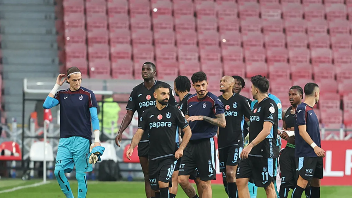 Trabzonspor fişi ilk yarıda çekiyor