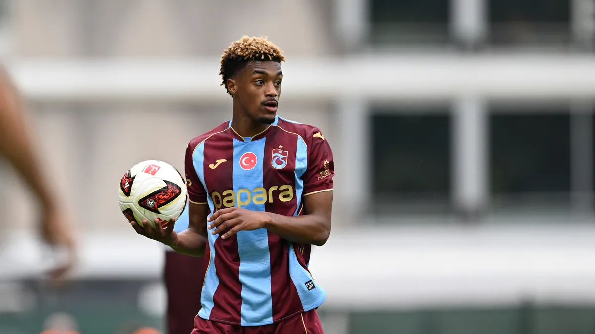 Trabzonspor Frankfurt'a 3-0 mağlup oldu