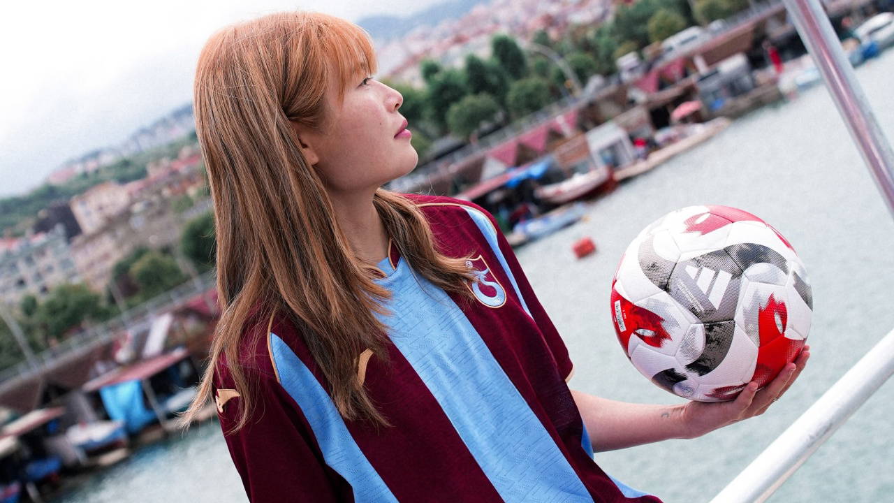 Trabzonspor Kadın Futbol Takımı, Güney Koreli Jae-Eun Song'u Transfer Etti