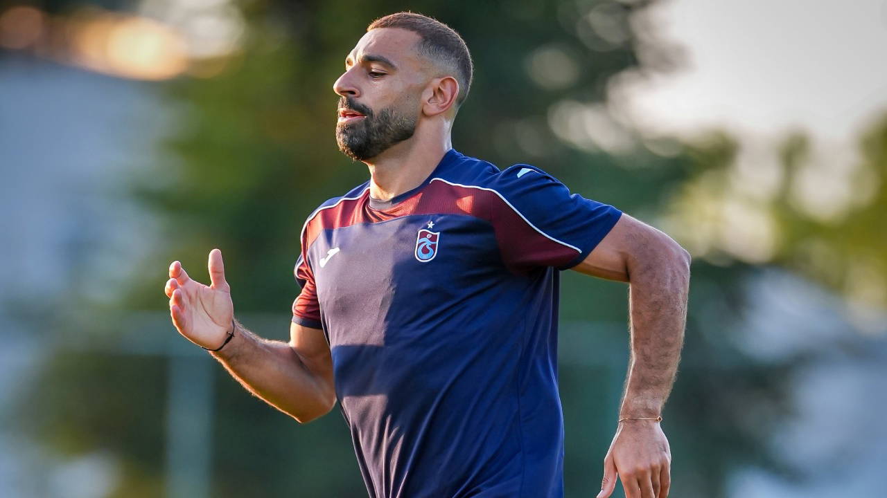 Trabzonspor'un Kasımpaşa Maçı Kamp Kadrosu Açıklandı: Salah Kararı Dile Getirildi