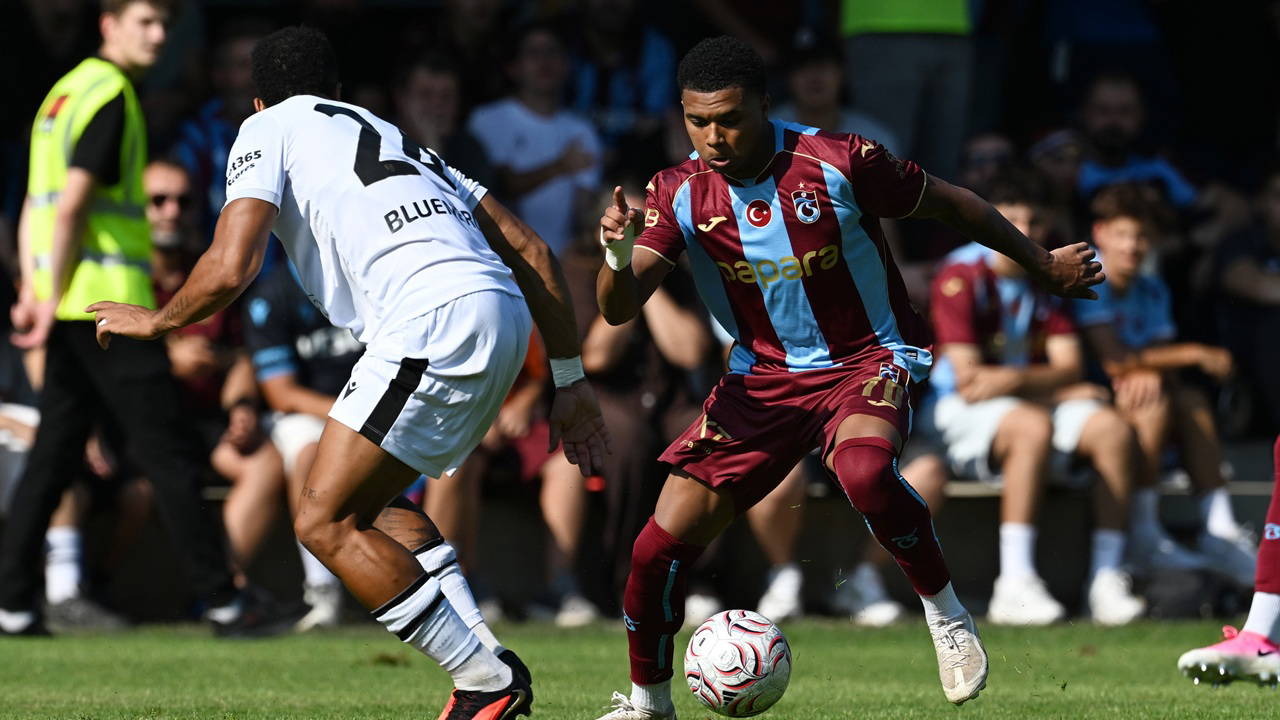 Trabzonspor'da Yeni Transfer Noah Saviolo, Göztepe Maçında Sakatlandı