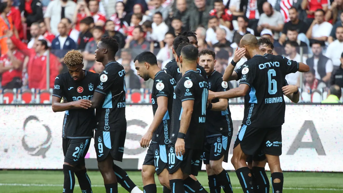 Trabzonspor Samsun'da Fırtına Gibi: 3-0
