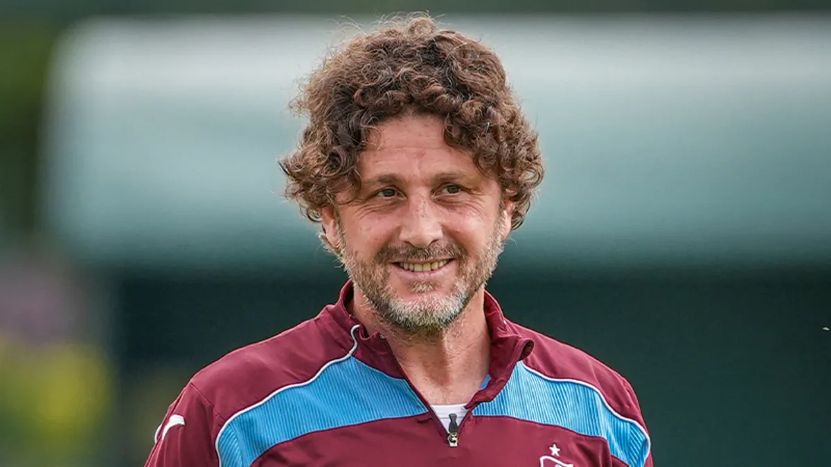 Trabzonspor'da yeni sezon hazırlıkları çift antrenmanla devam ediyor