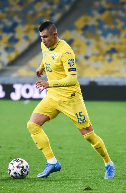 Trabzonspor, Oleksandr Zubkov'un AEK'ya transferini resmen açıkladı
