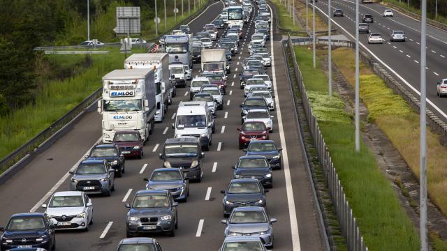 Trafiğe kayıtlı araç sayısı 34 milyonu aştı