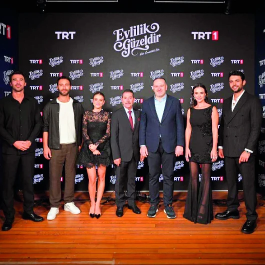 TRT 1'in 'Evlilik Güzeldir' Dizisi Aile Bağlarını Ekrana Taşıyor