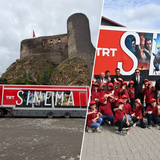 TRT Sinema Tırı Afyonkarahisar'da çocuklarla buluşuyor