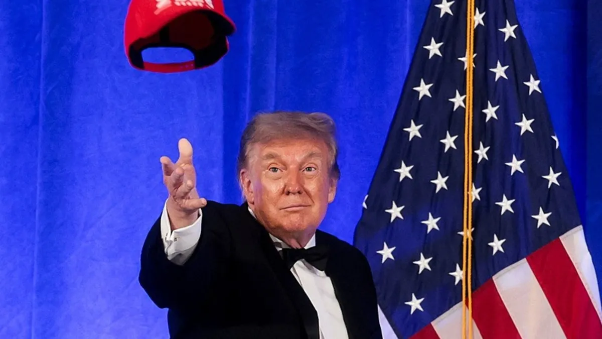 Trump, 2024 Başkanlık Seçimlerinde Yeniden Aday Olduğunu Açıkladı