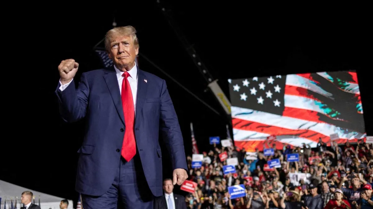 Trump 2024'te yeniden aday olacağını açıkladı