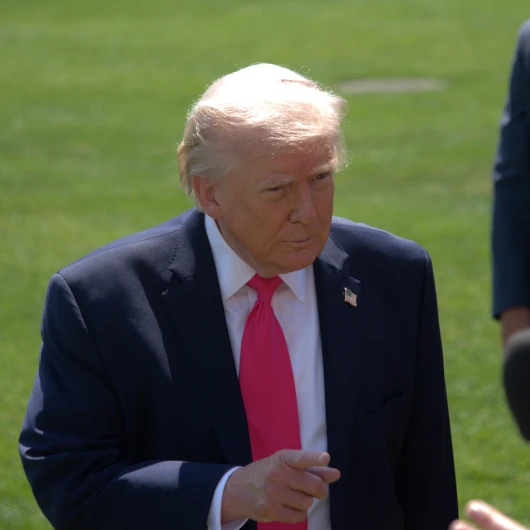 Trump'tan 3 medya kuruluşuna Beyaz Saray yasağı: CNN, MSNOW ve Politico giremeyecek