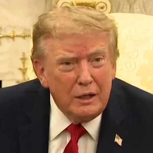 Trump, CNN Muhabirini Topa Tuttu: 'Sen Sahte ve Yalan Haber Yapıyorsun
