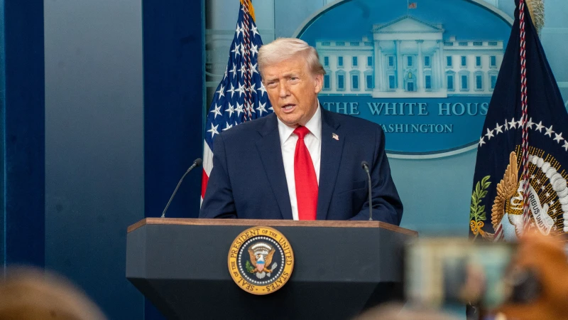 Trump: İran ABD ile anlaşmak istiyor