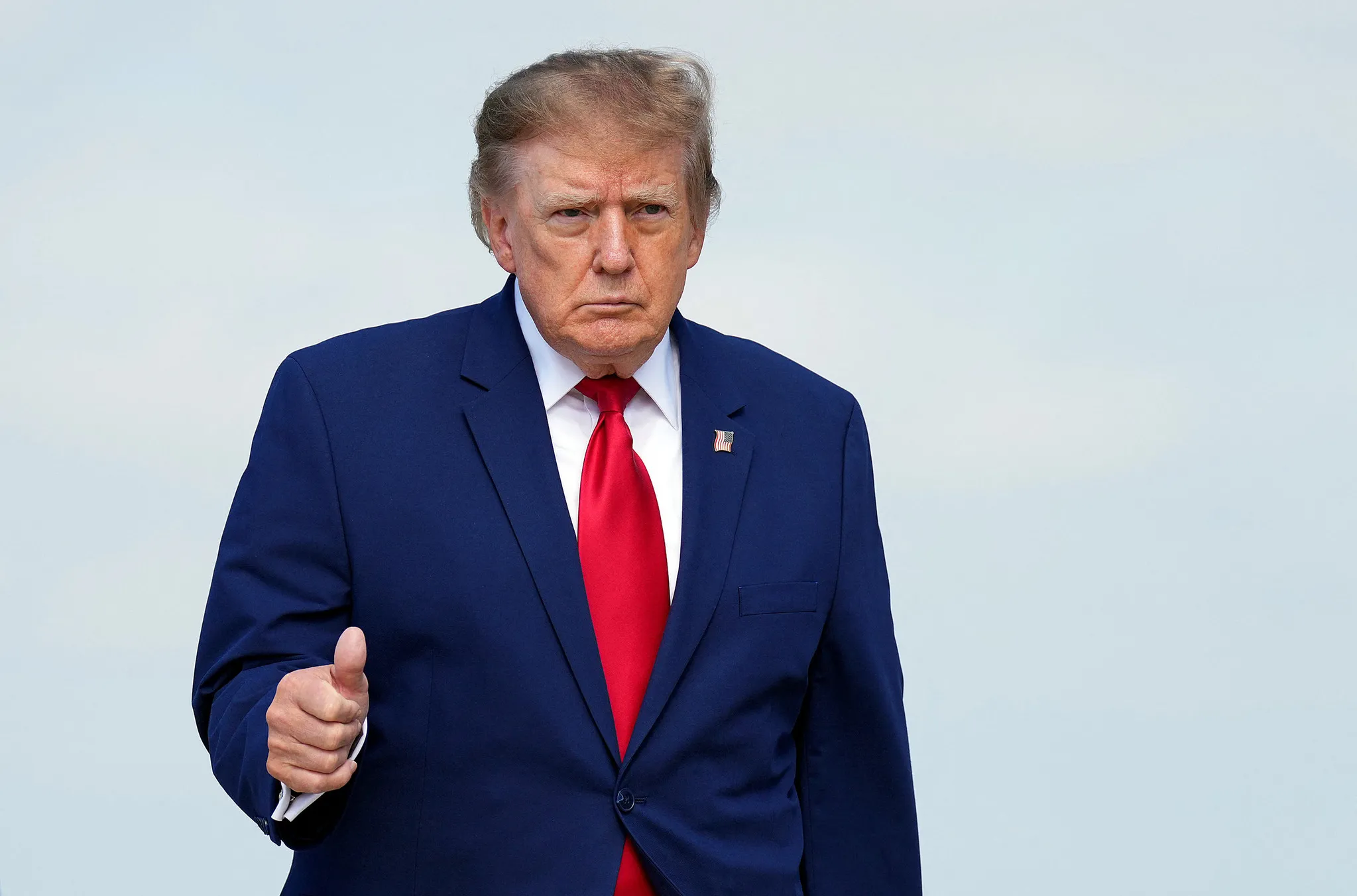 Trump'tan İran'a Mini Nükleer Bomba Tehdidi