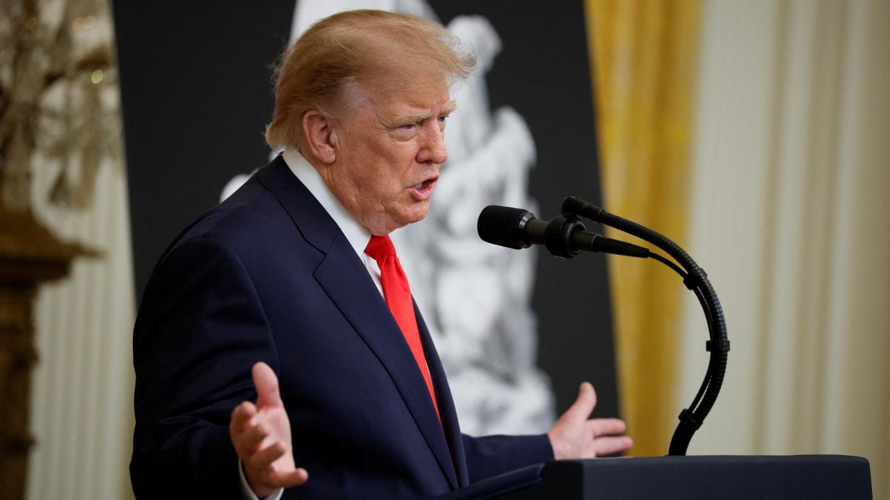 Trump'tan İran'a Sert Mesaj: 'Günlerini Göstereceğiz