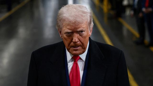 Trump: İran'ı bu gece çok sert vuracağız