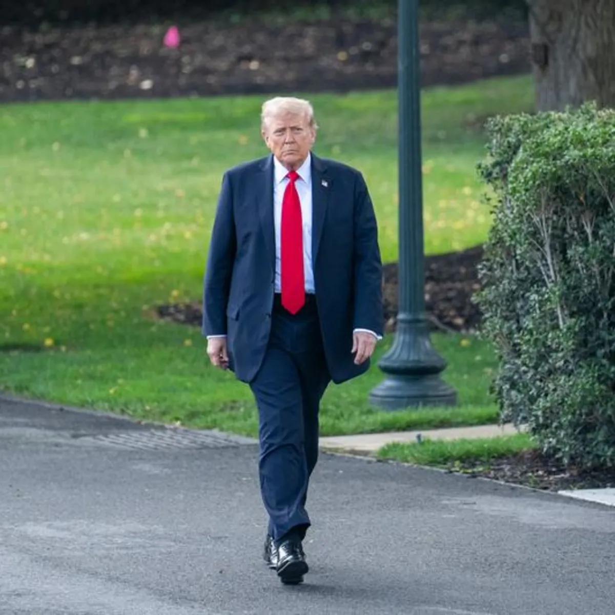 Trump'tan Kanada'ya darbe: 50 milyar dolarlık ihale programı tehlikede