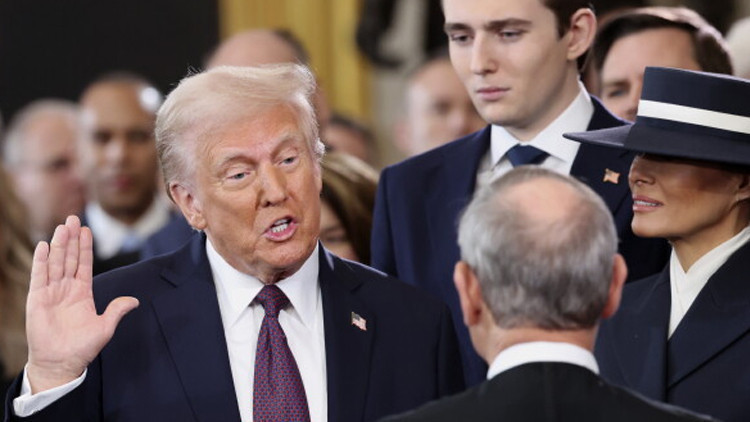 Trump Kanada'ya Gümrük Vergilerini Yüzde 50'ye Çıkarıyor