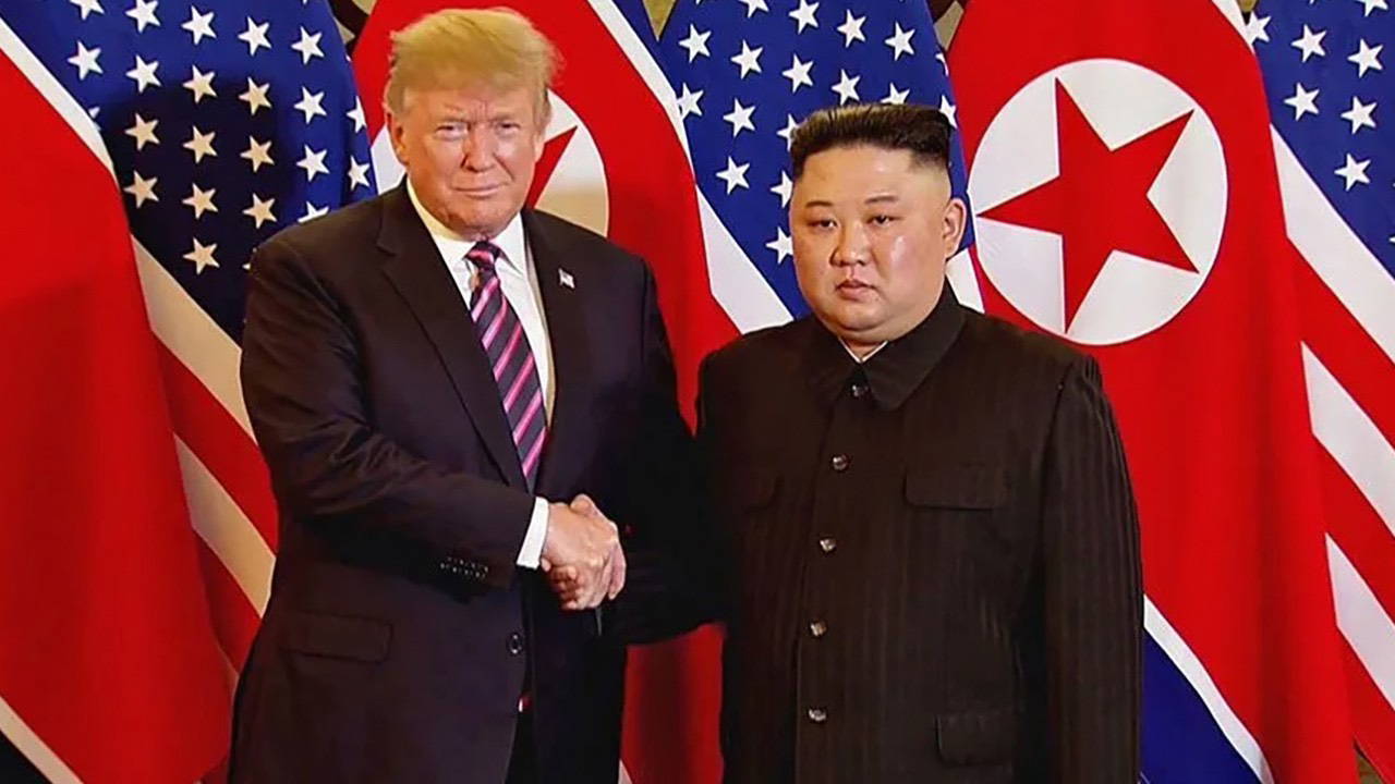 Trump'tan Kim Jong Un Mesajı: 'Çok İyi Geçiniyoruz