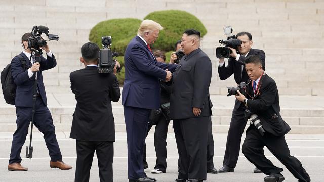 Trump'tan Kuzey Kore'ye İran Jest: Tatbikatlar Küçülüyor